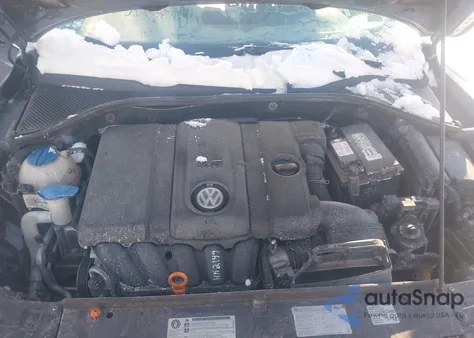 2013 Volkswagen Passat 2.5L Se из США, поврежденный, VIN 1VWBP7A36DC043202